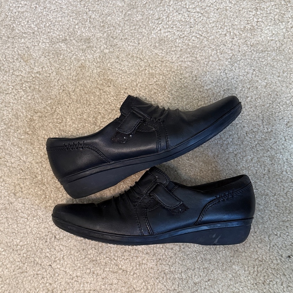 Clarks Collection Soft Cushion Shoes
